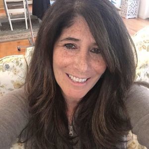 Meet your Posher, Joyce